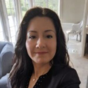 Profile photo of Lindsay Benavides